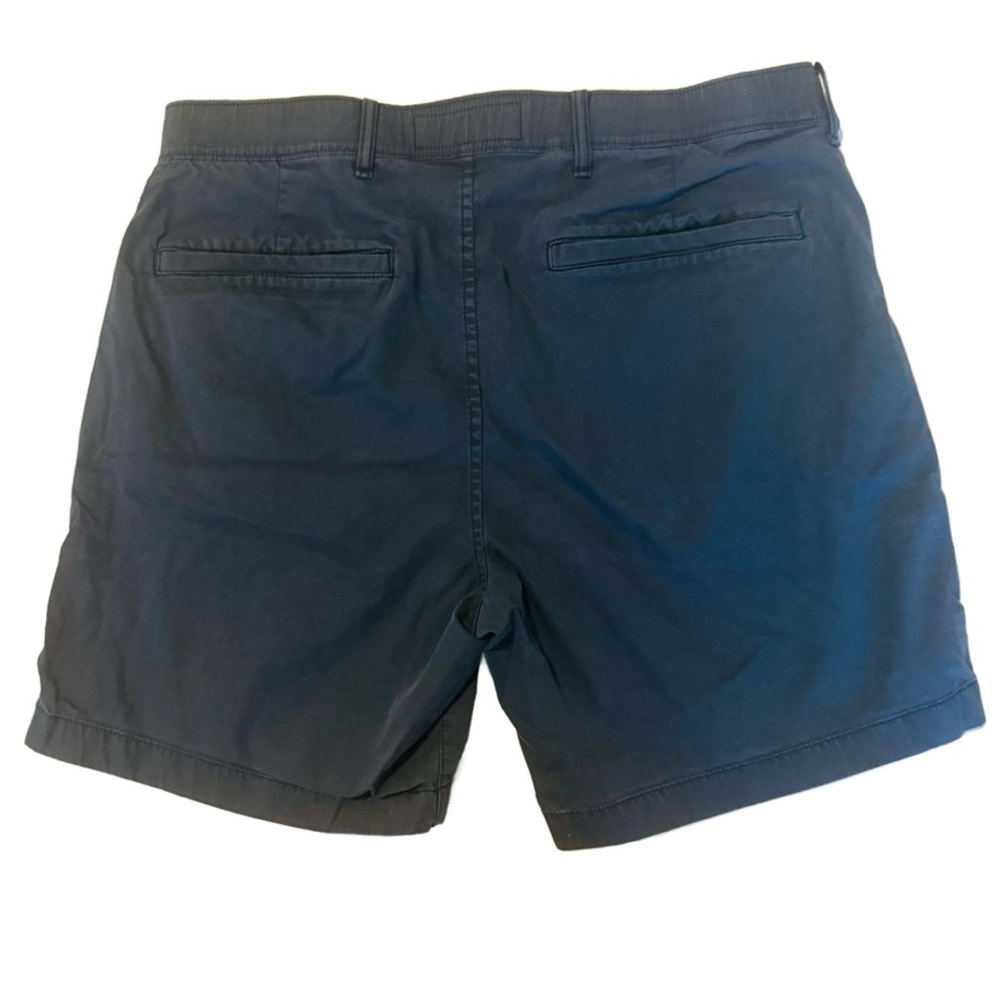 Abercrombie & Fitch Dark Blue Men's Flat Front Shorts - Picture 3 of 4